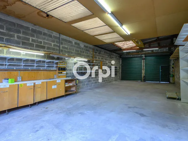 Parking 82 m²
