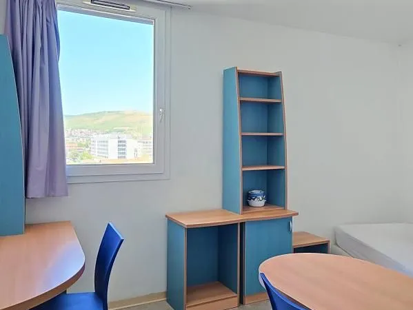 Studio 1 pièce 19 m²
