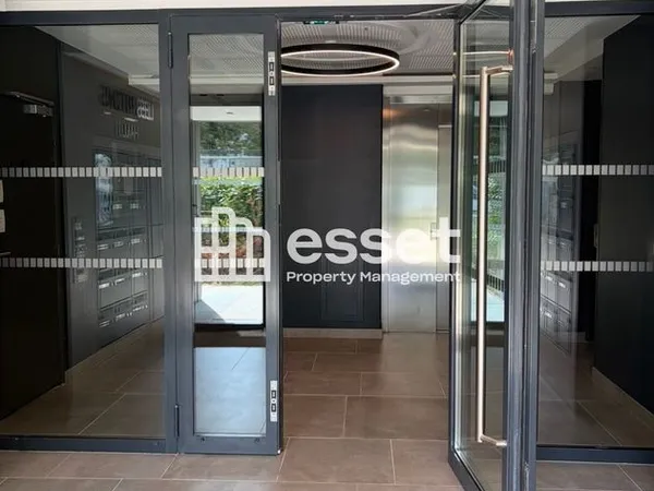 Appartement 4 Pièces 93.8m² à louer 1985 - RUEIL MALMAISON 92500