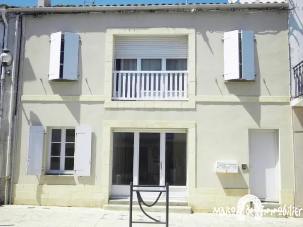 A louer à ST PIERRE D'OLERON Centre-ville - Appartement de 2