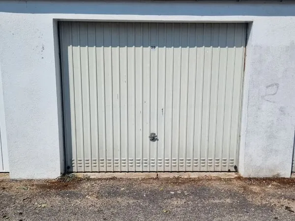 Garage fermé