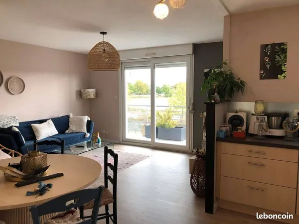 À louer - Bel appartement F3 de 65 m² avec terrasse, parking et cave à Lutterbach