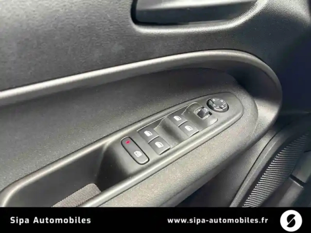 Fiat 600 1.2 hybrid 100ch dct6 — photo 30