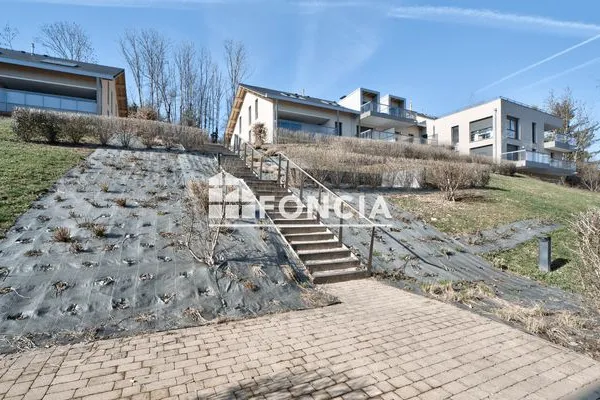 Appartement 4 pièces 81 m²