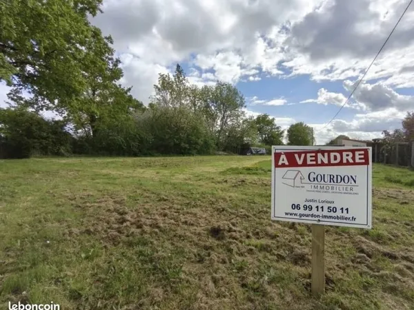 Terrain 1724 m² La Chapelle-Bertrand