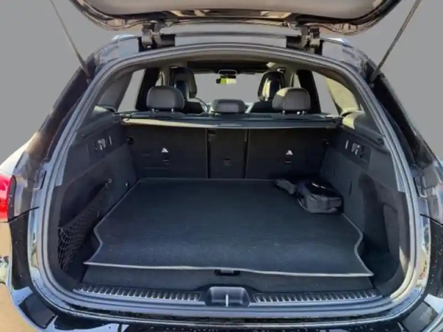 Mercedes Glc 300 e  hybrid eq 4matic amg li — photo 10