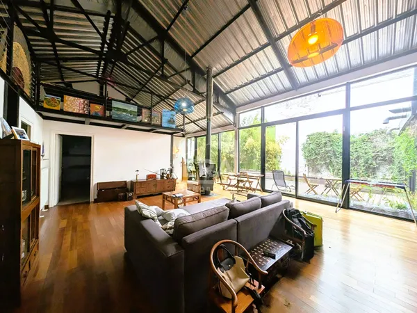 Loft 7 pièces 270 m²