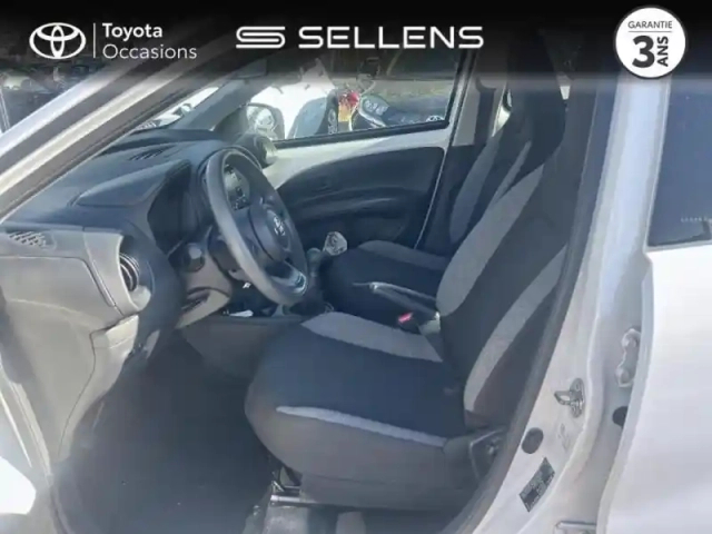 Toyota Aygo X 1.0 vvt-i 72ch active business my23 — photo 11