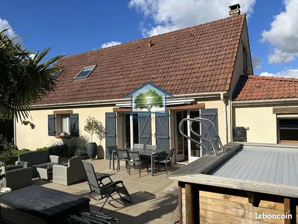 Maison 6 pièces 135 m²