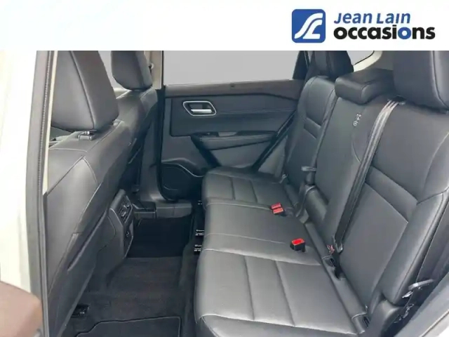 Nissan X-Trail e-power 213 ch e-4orce 5 places — photo 17