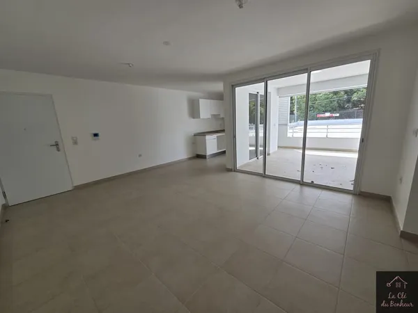Diamant : Bel appartement T3 neuf