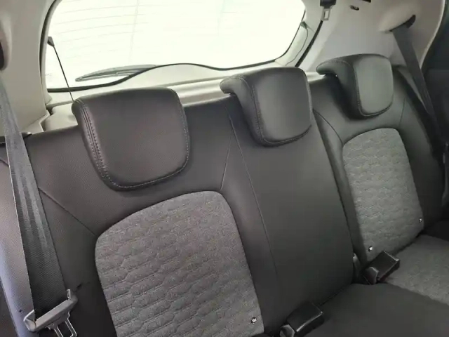 Renault Zoé zoe r110 — photo 25