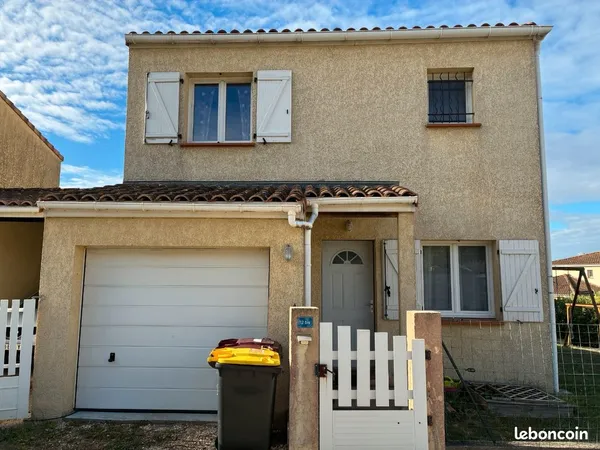 Maison à louer sur les hauteurs de Castelnau