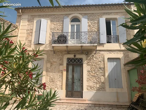 Très bel appartement à Nîmes (Saint Césaire)