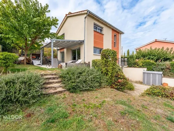 Maison 5 pièces 136 m²