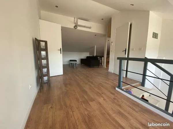 Appartement T2 clim parking