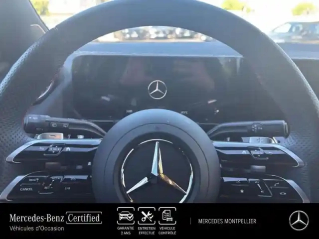 Mercedes Gla 200 d 150ch amg line 8g-dct — photo 13