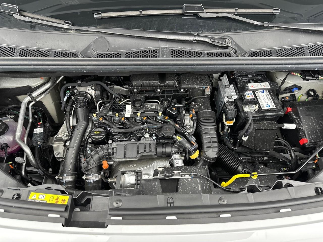 Citroën Berlingo van m diesel 100 ch manuelle — photo 14