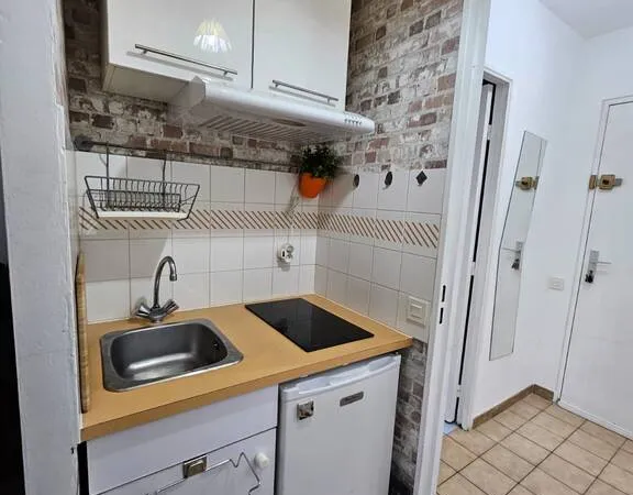 Studio 1 pièce 20 m²
