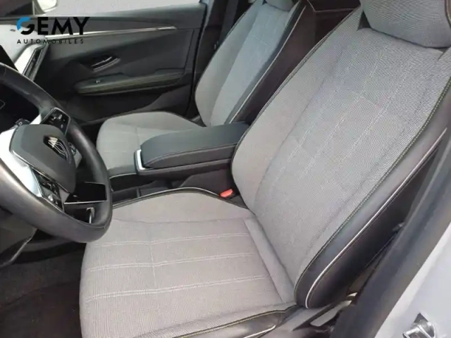 Renault Megane e-tech ev60 220 ch optimum charge — photo 9