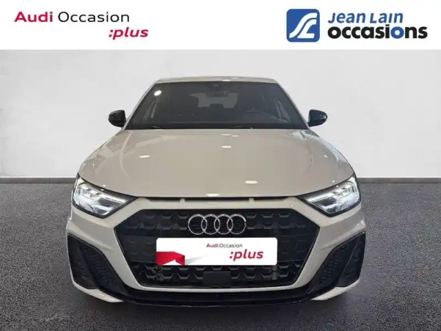 Audi A1 sportback 35 tfsi 150 ch s tronic 7 — photo 2
