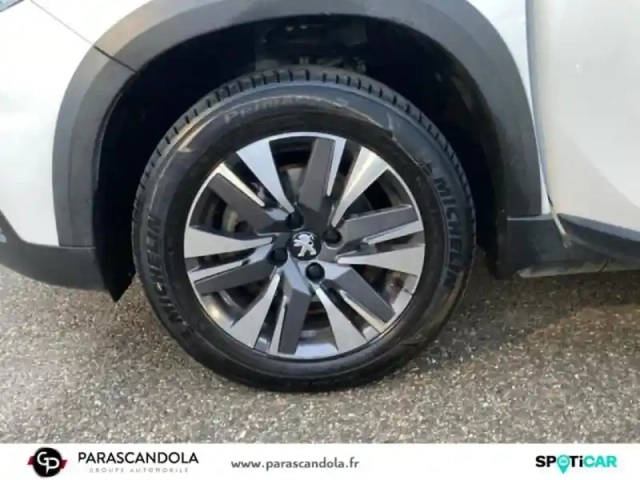 Peugeot 2008 1.2 puretech 130ch e6.c allure s&amp;s — photo 11