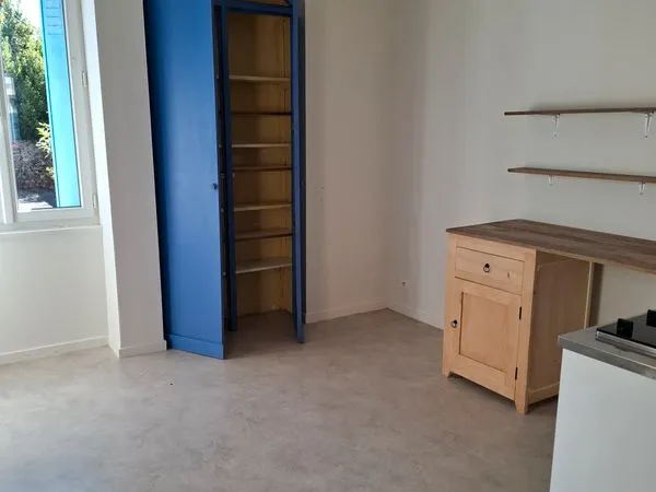 A louer libre de suite centre ville