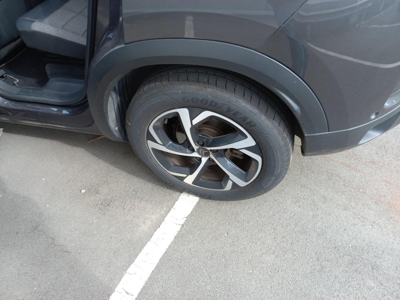 Citroën C5 Aircross puretech 180 s&s eat8 feel — photo 11