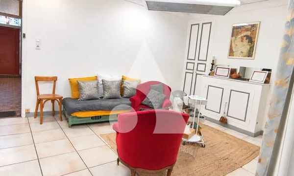 Local d'activité Pertuis 2 pièces 65 m²