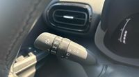Toyota Yaris 116h Design 5p MC24 — photo 23
