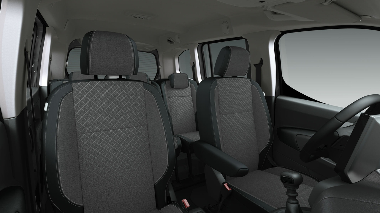 Opel Combo Diesel 130 ch M Manuelle — photo 3