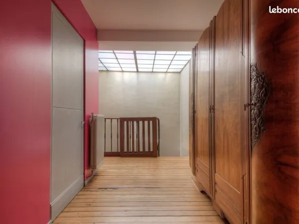 Maison de caractère 300 m² avec jardin arboré - idéale projet collectif ou lieu de stages