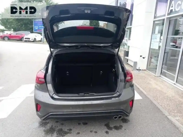 Ford Focus 1.5 ecoblue 115ch st-line bva8 — photo 4