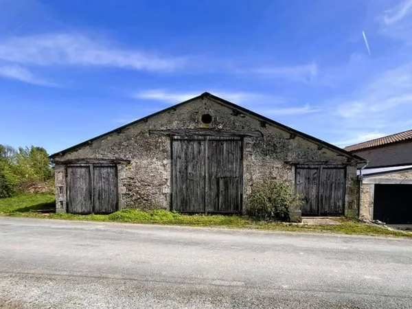 Maison 1 pièce 150 m²