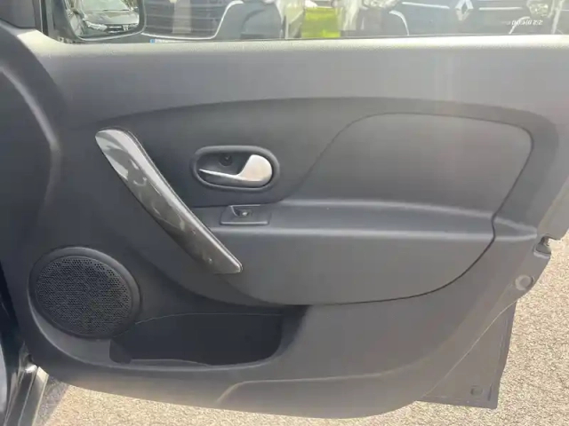 Dacia Logan mcv tce 90 — photo 12