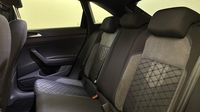 Volkswagen Taigo 1.0 TSI 110ch R-Line DSG7 — photo 13