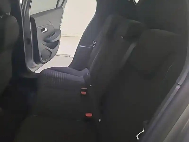 Peugeot 208 puretech 75 s&amp;s bvm5 — photo 15