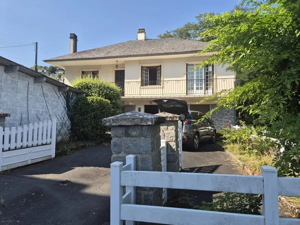 À vendre à Tulle, dans un secteur résidentiel, maison d'habi