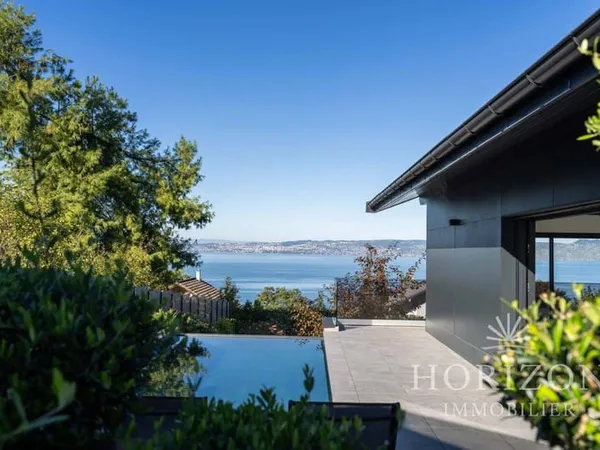 Villa 7 pièces 206 m²