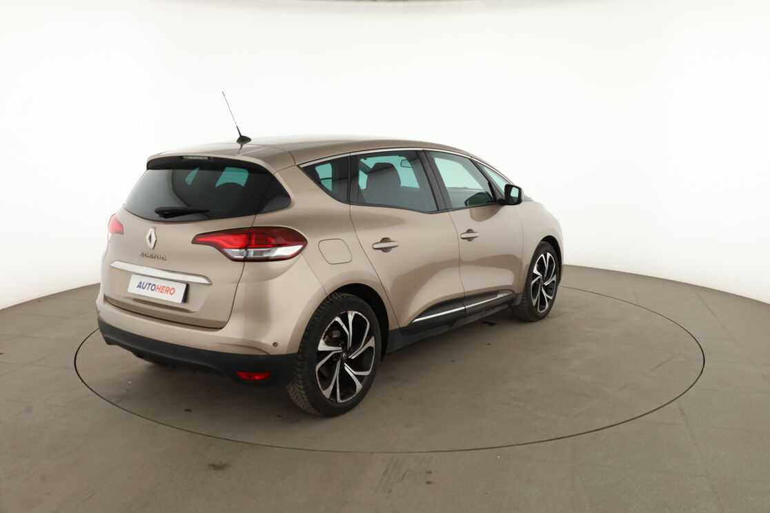 Renault Scenic 1.3 TCe Intens EDC — photo 5