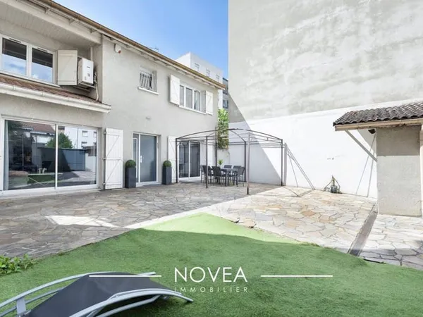 Maison 5 pièces 120 m²