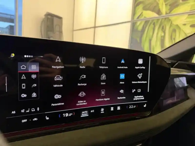 Audi A6 e-tron avant performance 367 ch 100 kwh — photo 9