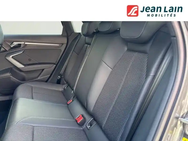 Audi A3 sportback tdi 150 s tronic 7 — photo 17