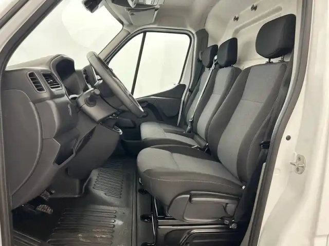 Renault Master fgn trac f3500 l2h2 blue dci 135 — photo 51
