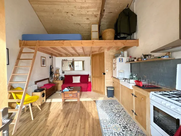 Belle Batisse + atelier aménagé en bord de Vilaine