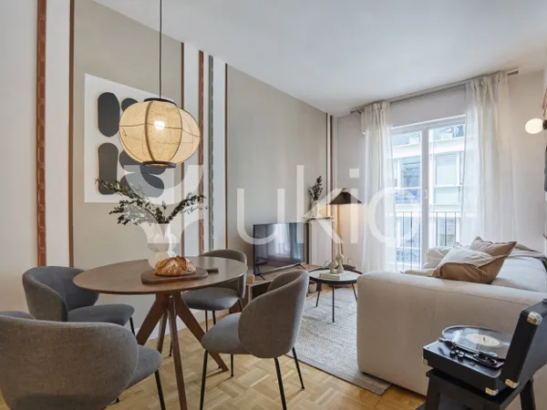 2 chambres à Trocadéro
