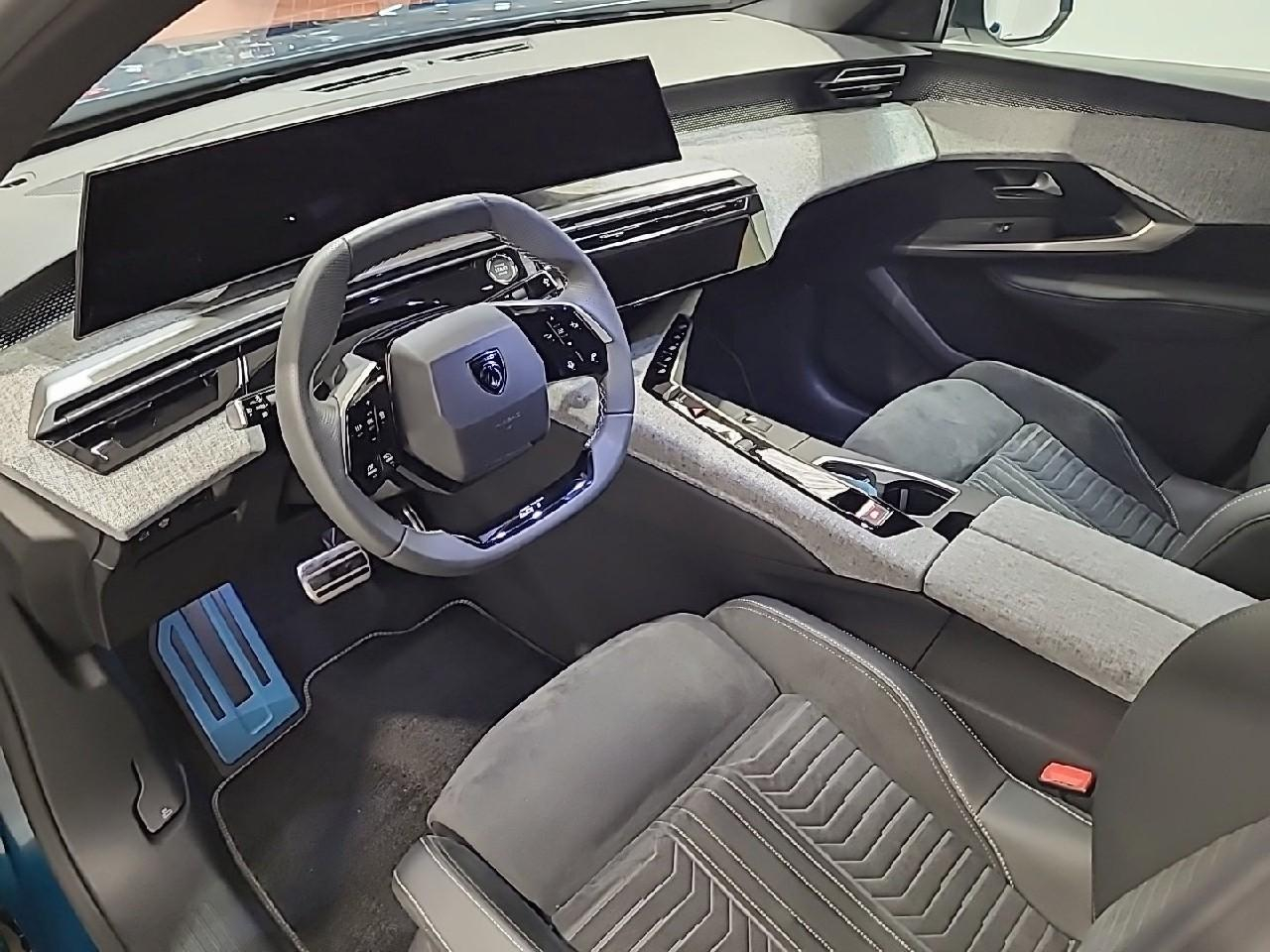 Peugeot 3008 hybrid 145 e-dcs6 gt — photo 9