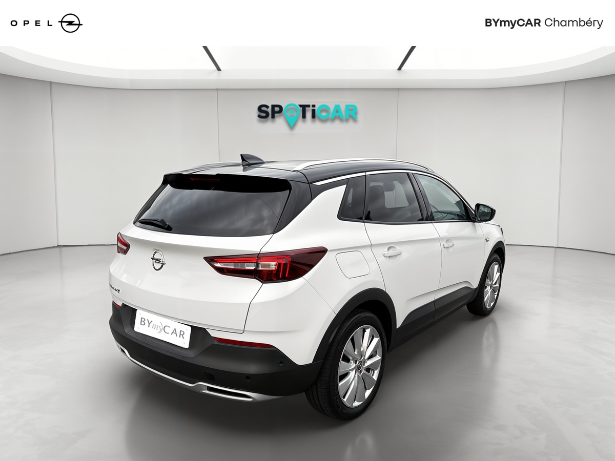 Opel Grandland X 1.5 Diesel 130 ch BVA8 — photo 5
