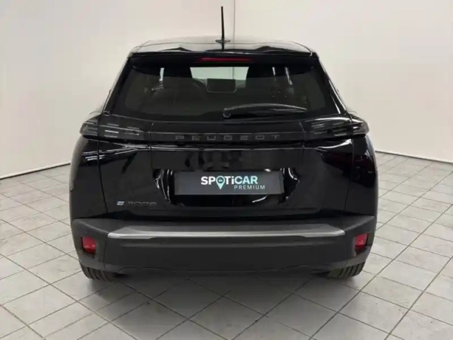 Peugeot 2008 e- 136ch active — photo 6