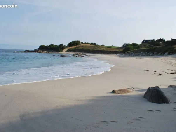 Terrain constructible 838m² bord de mer